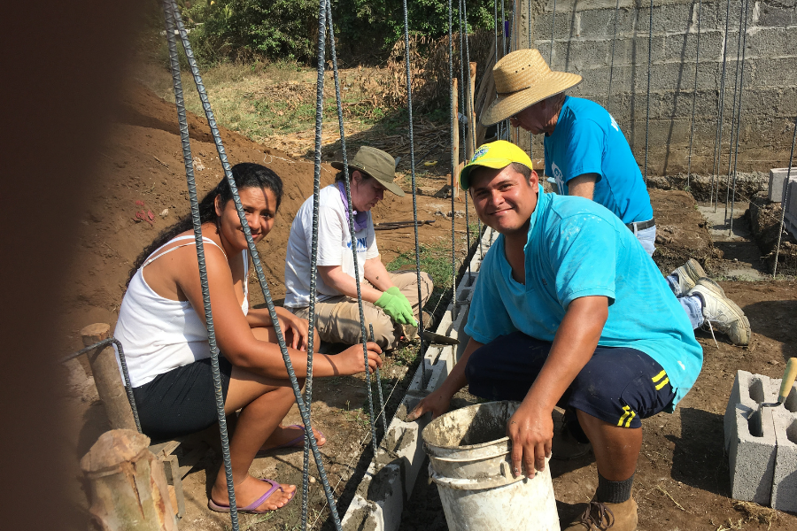 Volunteer Abroad | Habitat For Humanity EBSV